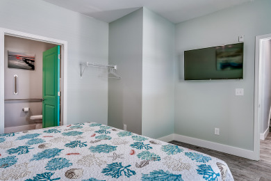 Lake House Across from beach, 14bd14ba gamemedia, large kitchen, pvt poolspa sleeps50, , on Atlantic Ocean - North Myrtle Beach in South Carolina - Lakehouse Vacation Rental - Lake Home for rent on LakeHouseVacations.com