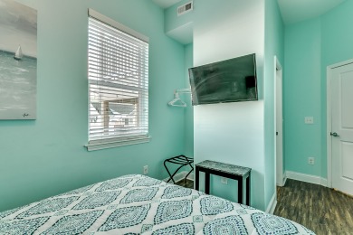 Lake House Located by Ocean Front Park, 14bd14bth, pvt poolspa, theater, billiards , , on Atlantic Ocean - North Myrtle Beach in South Carolina - Lakehouse Vacation Rental - Lake Home for rent on LakeHouseVacations.com
