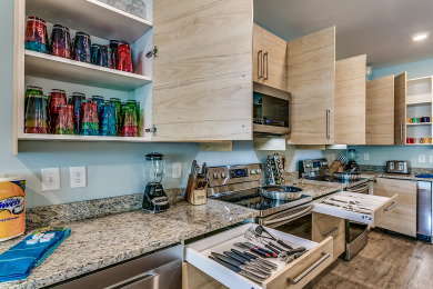 Lake House Across from beach, 14bd14ba gamemedia, large kitchen, pvt poolspa sleeps50, , on Atlantic Ocean - North Myrtle Beach in South Carolina - Lakehouse Vacation Rental - Lake Home for rent on LakeHouseVacations.com