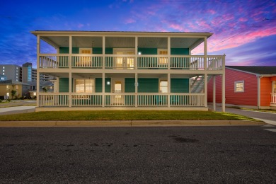 Lake House Top and bottom floor units rented together. Walk to the beach! Near Main St!, , on Atlantic Ocean - North Myrtle Beach in South Carolina - Lakehouse Vacation Rental - Lake Home for rent on LakeHouseVacations.com