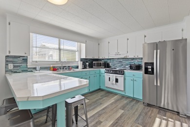 Lake House Top and bottom floor units rented together. Walk to the beach! Near Main St!, , on Atlantic Ocean - North Myrtle Beach in South Carolina - Lakehouse Vacation Rental - Lake Home for rent on LakeHouseVacations.com
