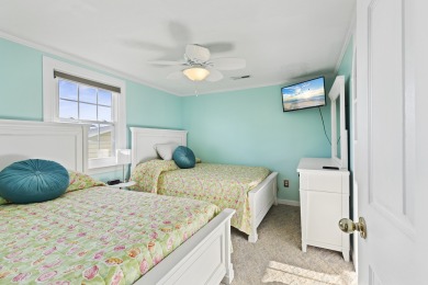 Lake House Top and bottom floor units rented together. Walk to the beach! Near Main St!, , on Atlantic Ocean - North Myrtle Beach in South Carolina - Lakehouse Vacation Rental - Lake Home for rent on LakeHouseVacations.com