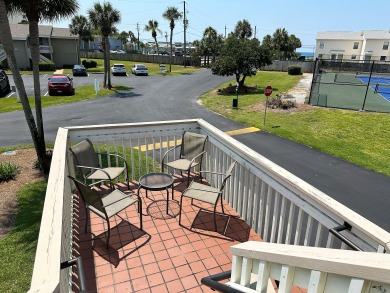 Lake House Chateau La Mer 16e-Pet Friendly! Close to the Beach Seasonal Beach Service!, , on Gulf of Mexico - Destin in Florida - Lakehouse Vacation Rental - Lake Home for rent on LakeHouseVacations.com