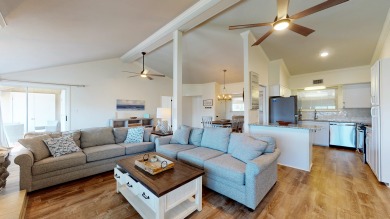 Lake House Chateau La Mer 16e-Pet Friendly! Close to the Beach Seasonal Beach Service!, , on Gulf of Mexico - Destin in Florida - Lakehouse Vacation Rental - Lake Home for rent on LakeHouseVacations.com