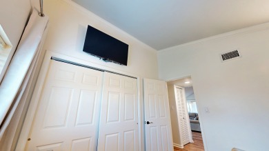 Lake House Chateau La Mer 16e-Pet Friendly! Close to the Beach Seasonal Beach Service!, , on Gulf of Mexico - Destin in Florida - Lakehouse Vacation Rental - Lake Home for rent on LakeHouseVacations.com