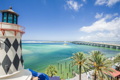 Lake House St. Maarten 906 beachfront condo most amazing pool in Destin, , on Gulf of Mexico - Destin in Florida - Lakehouse Vacation Rental - Lake Home for rent on LakeHouseVacations.com