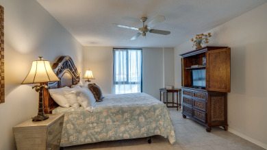 Lake House Fall Dates Available-- Large 3BD 2BA Walk to the Beach, , on Gulf of Mexico - Destin in Florida - Lakehouse Vacation Rental - Lake Home for rent on LakeHouseVacations.com