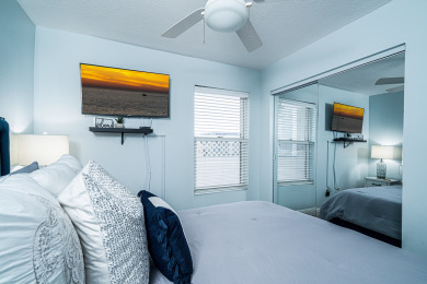 Lake House Gorgeous, 2BR2BA Condo at Pelican Beach Resort with Amazing Gulf Views! , , on Gulf of Mexico - Destin in Florida - Lakehouse Vacation Rental - Lake Home for rent on LakeHouseVacations.com