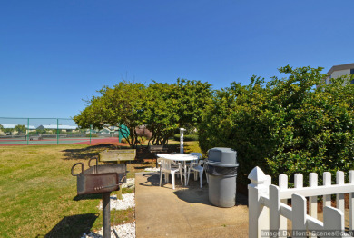Lake House Summer Weeks Make an Offer Adorable 2BD 2BA- Walk to Beach-Enclave Condos!, , on Gulf of Mexico - Destin in Florida - Lakehouse Vacation Rental - Lake Home for rent on LakeHouseVacations.com