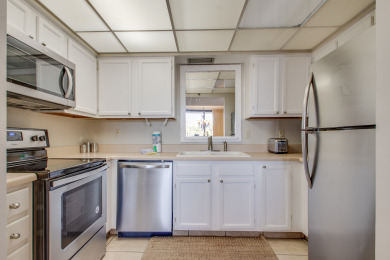 Lake House Summer Weeks Make an Offer Adorable 2BD 2BA- Walk to Beach-Enclave Condos!, , on Gulf of Mexico - Destin in Florida - Lakehouse Vacation Rental - Lake Home for rent on LakeHouseVacations.com
