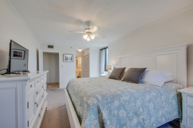 Lake House Summer Weeks Make an Offer Adorable 2BD 2BA- Walk to Beach-Enclave Condos!, , on Gulf of Mexico - Destin in Florida - Lakehouse Vacation Rental - Lake Home for rent on LakeHouseVacations.com