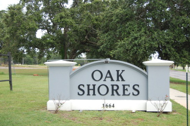 Lake House 157os Just a short walk to the beach! , , on Gulf of Mexico - Biloxi in Mississippi - Lakehouse Vacation Rental - Lake Home for rent on LakeHouseVacations.com