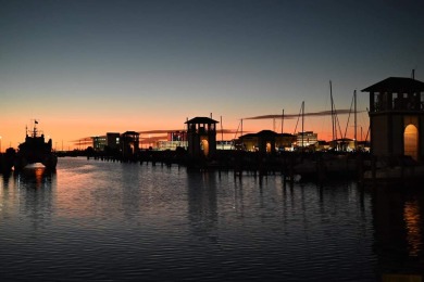 Lake House Coastal Glam 207 30 NIGHTS OR MORE , , on Gulf of Mexico - Biloxi in Mississippi - Lakehouse Vacation Rental - Lake Home for rent on LakeHouseVacations.com
