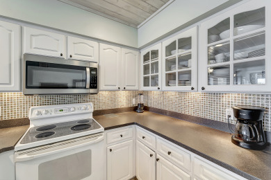 Lake House WOW! Very Nicely Decorated Villa near the Pool with a Gulf view too! C1522A*, , on Gulf of Mexico - Cape Haze in Florida - Lakehouse Vacation Rental - Lake Home for rent on LakeHouseVacations.com