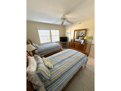 Lake House Enjoy an Unobstructed view of the Gulf from this Cheery Villa! B2913A, , on Gulf of Mexico - Cape Haze in Florida - Lakehouse Vacation Rental - Lake Home for rent on LakeHouseVacations.com