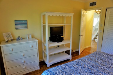 Lake House Beach Perfection! Relax away the days with Pool Access and a Gulfview C1524A, , on Gulf of Mexico - Cape Haze in Florida - Lakehouse Vacation Rental - Lake Home for rent on LakeHouseVacations.com