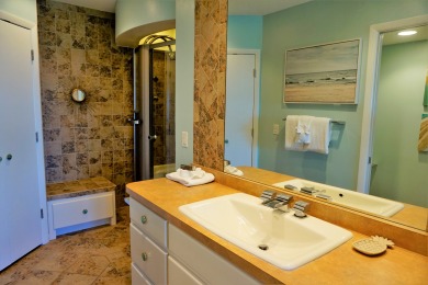 Lake House Beach Perfection! Relax away the days with Pool Access and a Gulfview C1524A, , on Gulf of Mexico - Cape Haze in Florida - Lakehouse Vacation Rental - Lake Home for rent on LakeHouseVacations.com