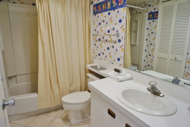 Lake House Just steps to 2 miles of private beach! Relaxing family villa. C2624C, , on Gulf of Mexico - Cape Haze in Florida - Lakehouse Vacation Rental - Lake Home for rent on LakeHouseVacations.com