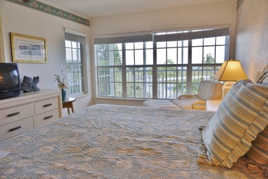 Lake House Just steps to 2 miles of private beach! Relaxing family villa. C2624C, , on Gulf of Mexico - Cape Haze in Florida - Lakehouse Vacation Rental - Lake Home for rent on LakeHouseVacations.com