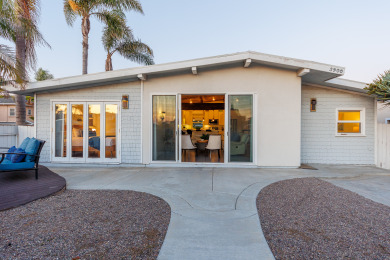 Lake House Last-Minute Discounts! Walk to Beach - Hot Tub + AC, , on Pacific Ocean - Carlsbad in California - Lakehouse Vacation Rental - Lake Home for rent on LakeHouseVacations.com