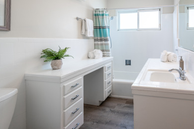 Lake House Summer Specials - On the Sand - Ocean Views, Beach Access, , on Pacific Ocean - Carlsbad in California - Lakehouse Vacation Rental - Lake Home for rent on LakeHouseVacations.com