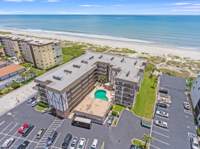 Lake House New Listing -Ground Floor- On The Beach, , on Atlantic Ocean - Cocoa Beach in Florida - Lakehouse Vacation Rental - Lake Home for rent on LakeHouseVacations.com
