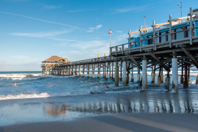 Lake House Off Season Pricing-2 blocks from beach and downtown, , on Atlantic Ocean - Cocoa Beach in Florida - Lakehouse Vacation Rental - Lake Home for rent on LakeHouseVacations.com