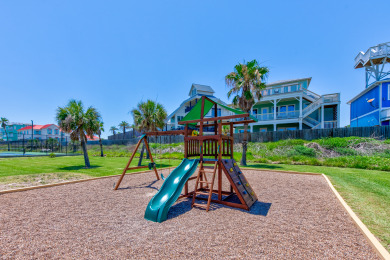 Lake House Serene condo, pool view, community pool, beach access, family activities , , on Gulf of Mexico - Port Aransas in Texas - Lakehouse Vacation Rental - Lake Home for rent on LakeHouseVacations.com