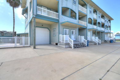 Lake House Stylish Port A RetreatShort drive to beach Shared PoolGolf Cart included!, , on Gulf of Mexico - Port Aransas in Texas - Lakehouse Vacation Rental - Lake Home for rent on LakeHouseVacations.com