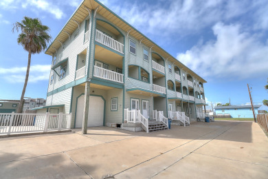 Lake House Stylish Port A RetreatShort drive to beach Shared PoolGolf Cart included!, , on Gulf of Mexico - Port Aransas in Texas - Lakehouse Vacation Rental - Lake Home for rent on LakeHouseVacations.com