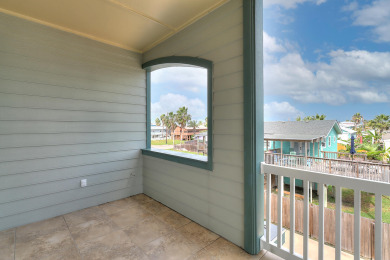 Lake House Stylish Port A RetreatShort drive to beach Shared PoolGolf Cart included!, , on Gulf of Mexico - Port Aransas in Texas - Lakehouse Vacation Rental - Lake Home for rent on LakeHouseVacations.com