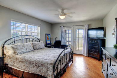 Lake House Great home and location. Monthly Rentals Preferred!!!, , on Gulf of Mexico - Port Aransas in Texas - Lakehouse Vacation Rental - Lake Home for rent on LakeHouseVacations.com