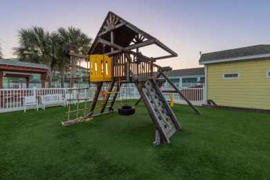 Lake House Relaxing island escape in Pirate Bay, 2 community pools, outdoor BBQ area, , on Gulf of Mexico - Port Aransas in Texas - Lakehouse Vacation Rental - Lake Home for rent on LakeHouseVacations.com