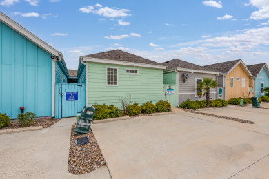 Lake House Relaxing island escape in Pirate Bay, 2 community pools, outdoor BBQ area, , on Gulf of Mexico - Port Aransas in Texas - Lakehouse Vacation Rental - Lake Home for rent on LakeHouseVacations.com