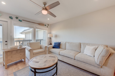Lake House Heated swimming pool, boardwalk to the beach, play area, community game room , , on Gulf of Mexico - Port Aransas in Texas - Lakehouse Vacation Rental - Lake Home for rent on LakeHouseVacations.com