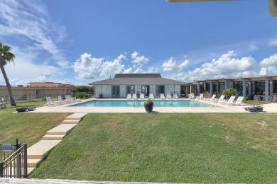 Lake House Heated swimming pool, boardwalk to the beach, play area, community game room , , on Gulf of Mexico - Port Aransas in Texas - Lakehouse Vacation Rental - Lake Home for rent on LakeHouseVacations.com