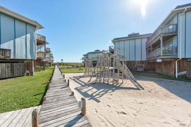 Lake House Heated swimming pool, boardwalk to the beach, play area, community game room , , on Gulf of Mexico - Port Aransas in Texas - Lakehouse Vacation Rental - Lake Home for rent on LakeHouseVacations.com