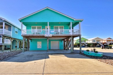 Lake House Fantastic home with a community pool, right in the heart of Port Aransas!, , on Gulf of Mexico - Port Aransas in Texas - Lakehouse Vacation Rental - Lake Home for rent on LakeHouseVacations.com