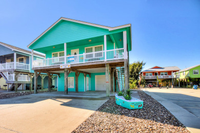 Lake House Fantastic home with a community pool, right in the heart of Port Aransas!, , on Gulf of Mexico - Port Aransas in Texas - Lakehouse Vacation Rental - Lake Home for rent on LakeHouseVacations.com