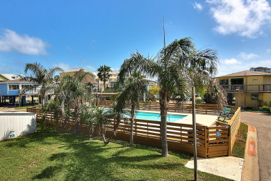 Lake House Fabulous stilted home! 0.4 miles to beach, Community pool! , , on Gulf of Mexico - Port Aransas in Texas - Lakehouse Vacation Rental - Lake Home for rent on LakeHouseVacations.com