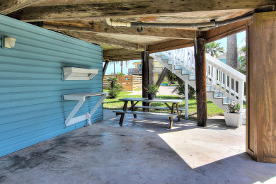 Lake House Fabulous stilted home! 0.4 miles to beach, Community pool! , , on Gulf of Mexico - Port Aransas in Texas - Lakehouse Vacation Rental - Lake Home for rent on LakeHouseVacations.com