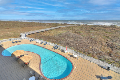 Lake House Beautiful ground floor beachfront condo at Grand Caribbean, , on Gulf of Mexico - Port Aransas in Texas - Lakehouse Vacation Rental - Lake Home for rent on LakeHouseVacations.com