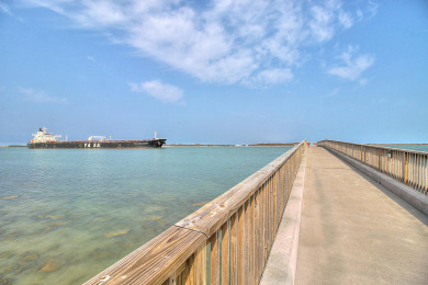 Lake House HEATED Community Pool, Private Fishing Pier! Fabulous View!, , on Gulf of Mexico - Port Aransas in Texas - Lakehouse Vacation Rental - Lake Home for rent on LakeHouseVacations.com