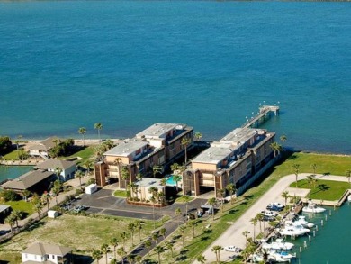 Lake House HEATED Community Pool, Private Fishing Pier! Fabulous View!, , on Gulf of Mexico - Port Aransas in Texas - Lakehouse Vacation Rental - Lake Home for rent on LakeHouseVacations.com