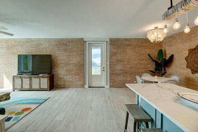 Lake House HEATED Community Pool, Private Fishing Pier! Fabulous View!, , on Gulf of Mexico - Port Aransas in Texas - Lakehouse Vacation Rental - Lake Home for rent on LakeHouseVacations.com