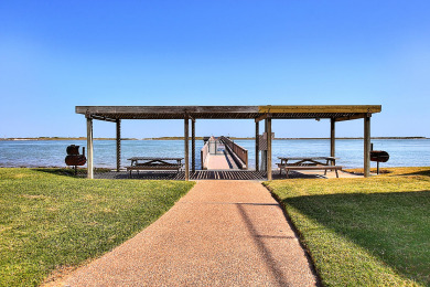 Lake House HEATED Community Pool, Private Fishing Pier! Fabulous View!, , on Gulf of Mexico - Port Aransas in Texas - Lakehouse Vacation Rental - Lake Home for rent on LakeHouseVacations.com