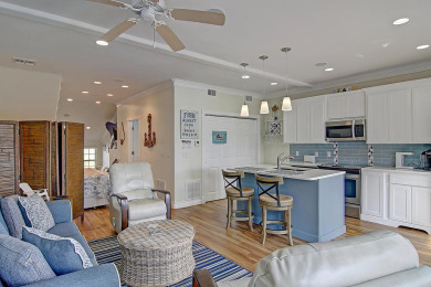 Lake House Huge pool in a private courtyard area and just a 5 minute walk to the beach!, , on Gulf of Mexico - Port Aransas in Texas - Lakehouse Vacation Rental - Lake Home for rent on LakeHouseVacations.com