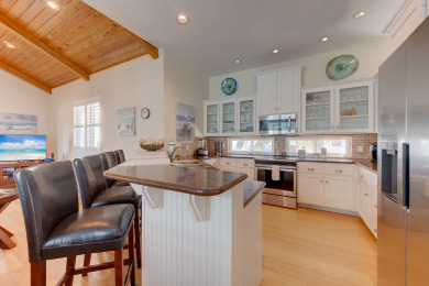 Lake House Beautiful coastal home with beach views, easy walk to the beach!, , on Gulf of Mexico - Port Aransas in Texas - Lakehouse Vacation Rental - Lake Home for rent on LakeHouseVacations.com