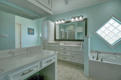 Lake House Mustang Island vacation home, access to beach & community pool, , on Gulf of Mexico - Port Aransas in Texas - Lakehouse Vacation Rental - Lake Home for rent on LakeHouseVacations.com
