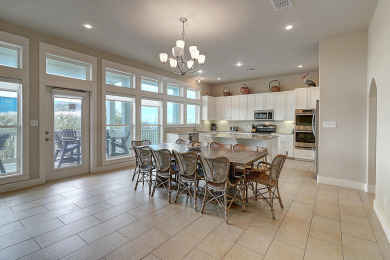 Lake House In-town! Beachfront! BBQ Grill!, , on Gulf of Mexico - Port Aransas in Texas - Lakehouse Vacation Rental - Lake Home for rent on LakeHouseVacations.com